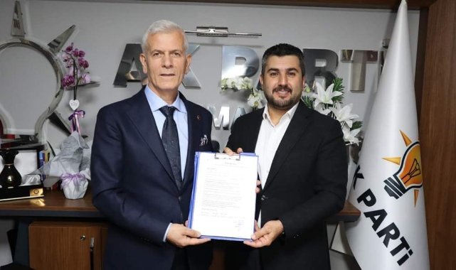 Başkan Uğurlu'nun adaylık başvurusu mitinge döndü