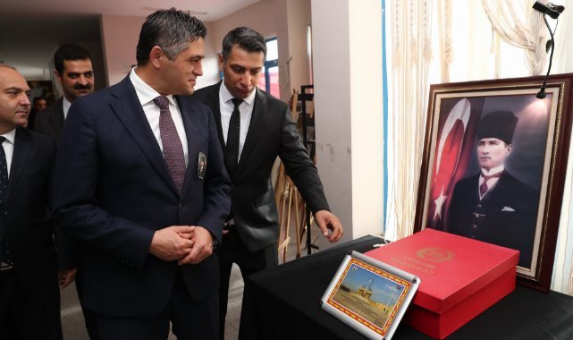 Büyük önderimizi saygı ve özlemle anıyoruz