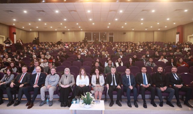 DEÜ'de iş sağlığı ve güvenliği sempozyumu düzenledi