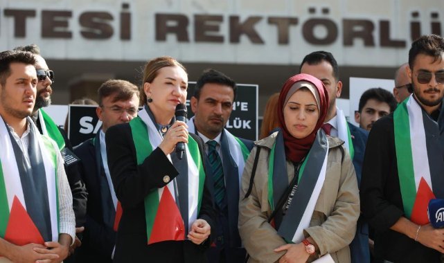 DEÜ İsrail mallarını boykot ediyor