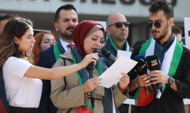 DEÜ öğrencilerinden İsrail Zülmüne kınama