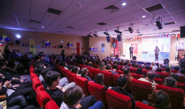 Dünya gençleri Buca IMlSEF’de buluştu