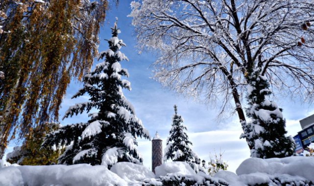 Erzurum’a karla gelen görsel şölen