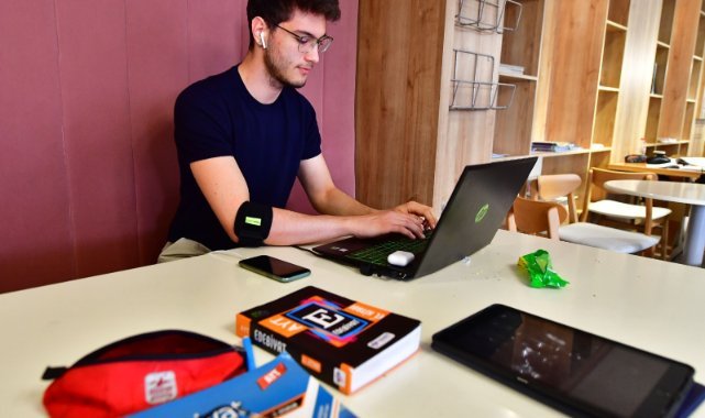 Gençler yapay zekâ eğitimini tamamladı