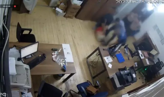 Gözaltında "işkence" davası: Sanık polise 24 yıl hapis talebi