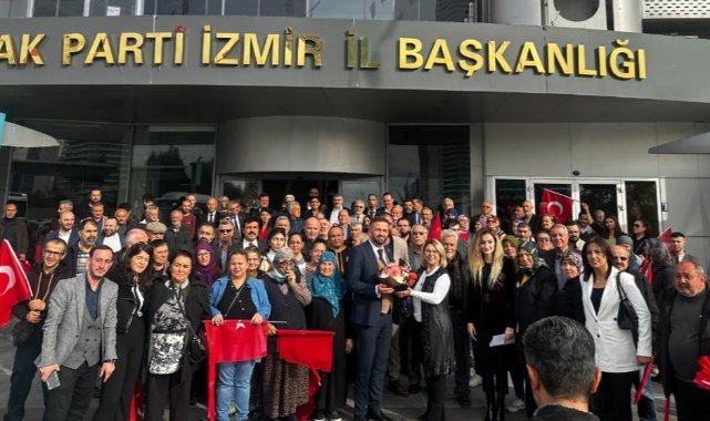 Hakan Kalfaoğlu Buca Belediye Başkanlığı için resmen aday adayı