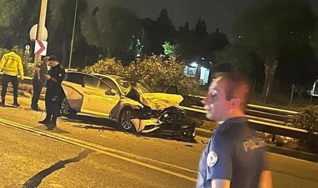 İzmir'de 3 gencin öldüğü kazayla ilgili eski kulüp başkanı serbest bırakıldı