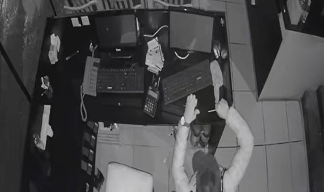 İzmir'de 8 iş yerine giren suç makinesi hırsız yakalandı: Dükkanları böyle soydu