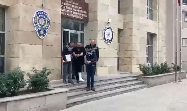 Kırmızı bültenle aranıyordu, Amasya'da yakalandı