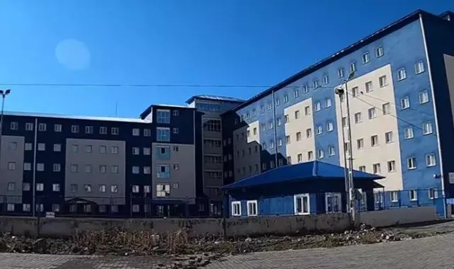 Kız öğrenci yurdunda ‘üzerime çay döktün’ kavgası