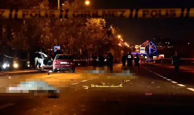 Konya'da otomobil, yolun karşısına geçmeye çalışan yayalara çarptı
