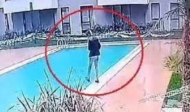 Kurye, teslimat için gittiği sitede havuza düştü