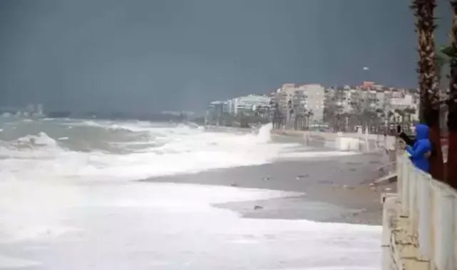 Meteorolojiden Antalya için çifte uyarı