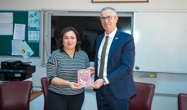 Öğretmenlere Cumhuriyetin 100. yılına özel armağan