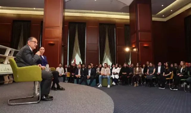 Özhaseki: Bir sene içinde konut fiyatları yavaş yavaş düşecek