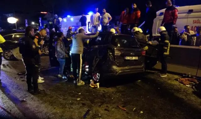 Ters yöne giren cip, içerisinde 11 kişinin bulunduğu otomobille çarpıştı