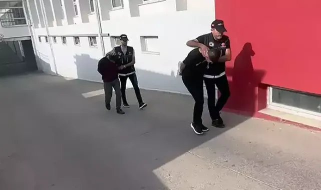 'Torbacı' operasyonunda çelik yelek ve uçaksavar mermisi ele geçirildi