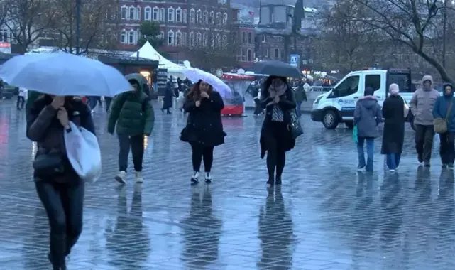 AKOM'dan İstanbul için fırtına uyarısı