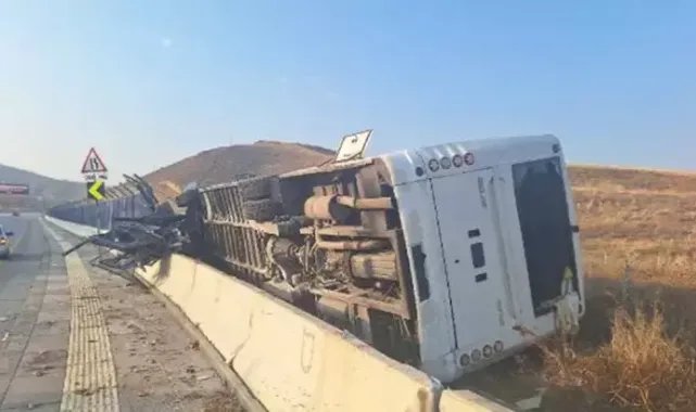 Ankara'da servis otobüsü devrildi