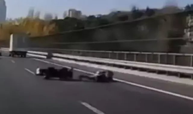 Başakşehir TEM'de kamyonetin bariyerlere sıkıştırdığı motosikletli ölümden döndü