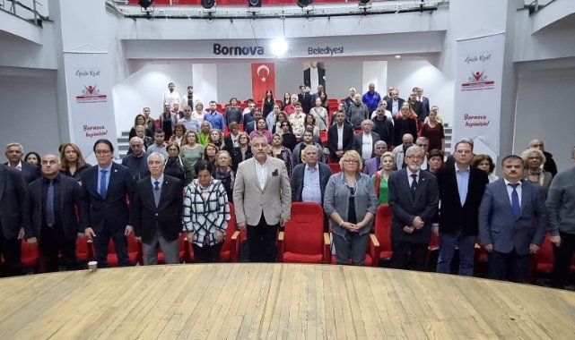 Bornova Belediyesi’nden etkin dernek yönetimi eğitimi