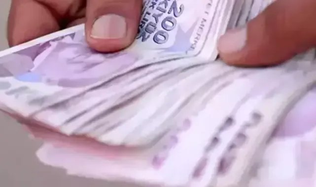 Çalışan emeklilere 5 bin TL ikramiye teklifi Meclis'ten geçti