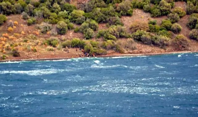 Çanakkale açıklarında 29 kaçak göçmen yakalandı
