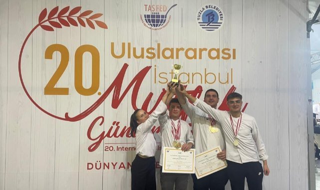 Çeşmeli öğrencilerden büyük başarı