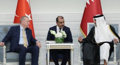 Cumhurbaşkanı Erdoğan, Katar Emiri Al Thani ile bir araya geldi