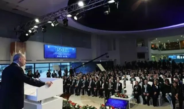 Cumhurbaşkanı Erdoğan: Sermaye piyasalarını manipüle etmeye çalışan tamahkarlara meydanı boş bırakamayız