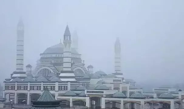 Diyarbakır'da uçuşlara sis engeli