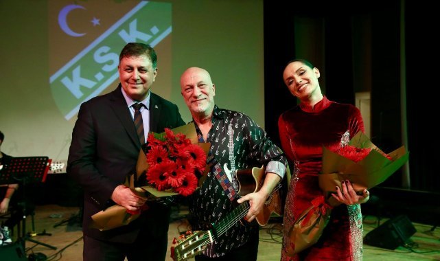 “Dünya Karşıyakalılar Günü” coşku ve gururla kutlandı