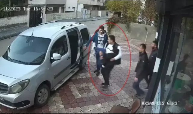 Husumetlisinin 14 yaşındaki oğlunu 5 el ateş ederek ağır yaraladı