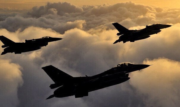 Irak’ın kuzeyine hava harekatı
