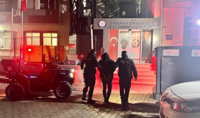 İzmir'de ATV'li polisler, hırsızlık zanlısını yakaladı