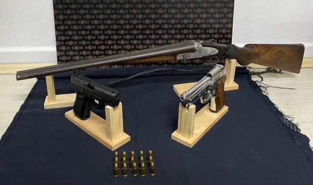 KAFES-18 Operasyonu İzmir ayağında iki suç örgütü çökertildi