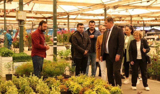 Karşıyaka Belediyesi, sosyal ve ekonomik hayata katkı sunuyor