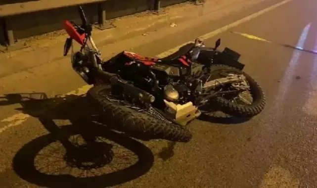 Kartal’da hafif ticari araca çarpan motosikletin sürücüsü hayatını kaybetti