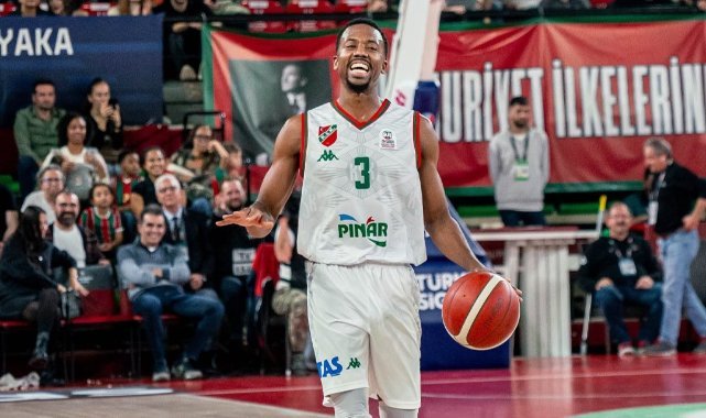 P. Karşıyakalı Errick McCollum haftanın 5'ine seçildi