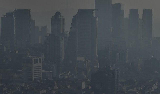Puslu hava İstanbul’u sardı