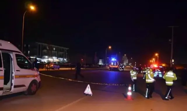 Üniversiteli Mine Nur yurt önündeki kazada hayatını kaybetti, arkadaşı son anda kurtuldu