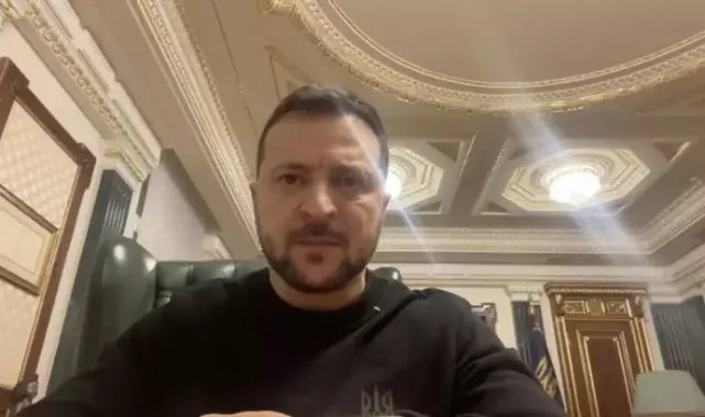 Zelenski: Odessa bölgesini vurmaya çalışan Rus askeri uçağı düşürüldü