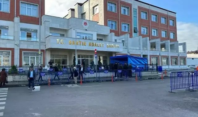 15 yaşındaki lise öğrencisiyle ilişkiye 3 yıl hapis