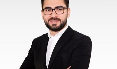 Ak Partili Yılmaz'dan Karakayalı'ya: Gençler için bir proje yapmadınız
