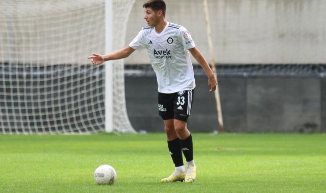 Altaylı Efe Sarıkaya, Fransa yolcusu