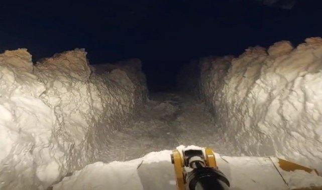 Bingöl'de Kar kalınlığı 4 metreye ulaştı
