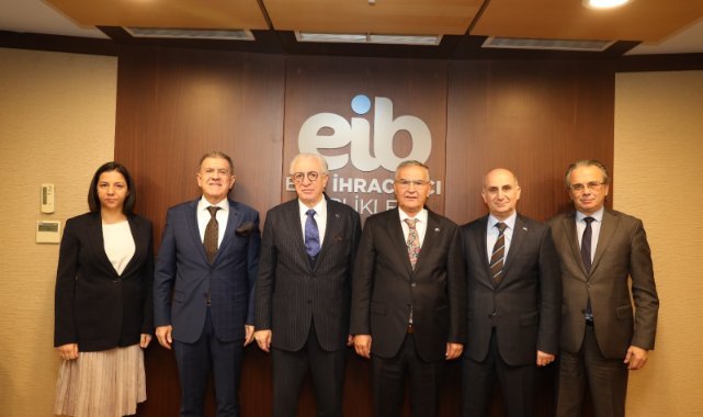 Ege Bölgesi'nden kuru meyve ihracatı 1 milyar dolara koşuyor