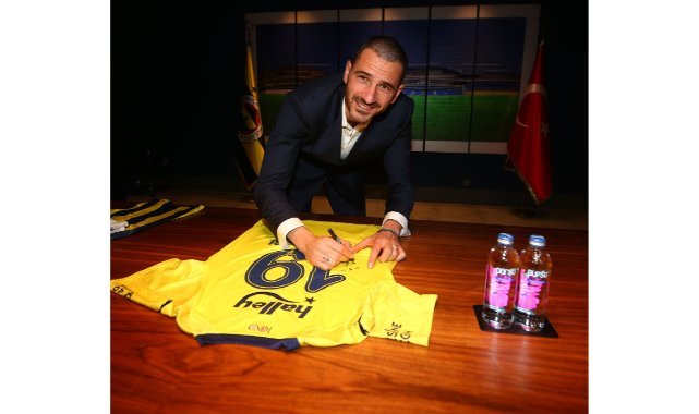 Fenerbahçe, Bonucci’yi kadrosuna kattı