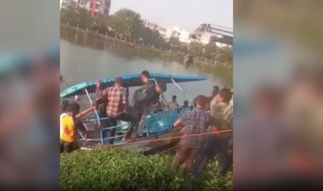 Hindistan’da öğrencileri taşıyan tekne alabora oldu