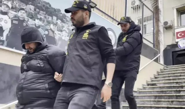 İstanbul&#039;da 3 ilçeden 4 motosiklet çalan hırsızlar yakalandı